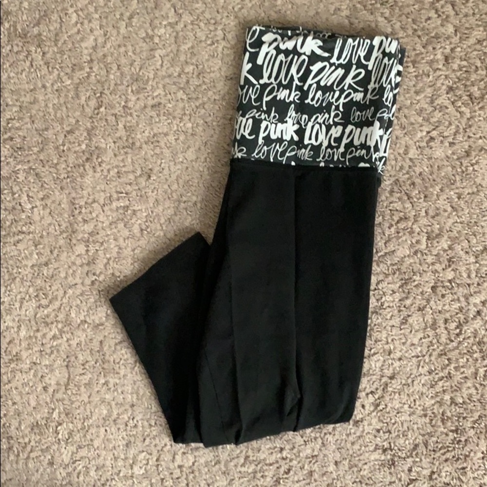 Victoria’s Secret cropped leggings